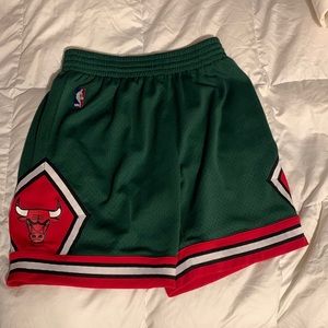 Mitchell and Ness Chicago Bulls shorts Sz medium